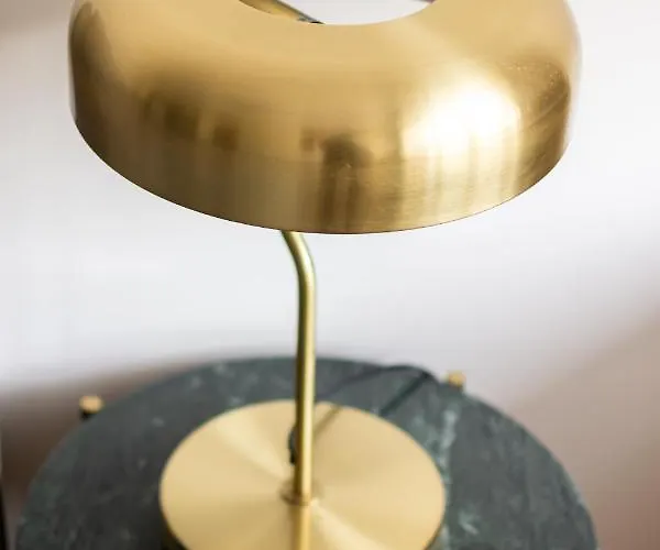 Apartman 3 Kambariu Seimos Apartamentai Su Terasa Kunigiskiu Gatveje