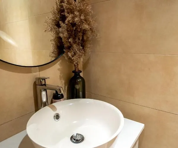 Appartement 3 Kambariu Seimos Apartamentai Su Terasa Kunigiskiu Gatveje