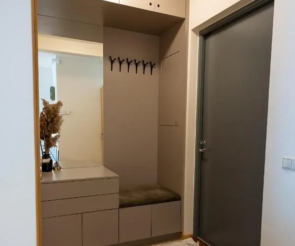 Appartement 3 Kambariu Seimos Apartamentai Su Terasa Kunigiskiu Gatveje