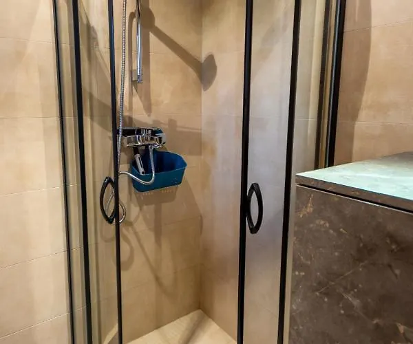 3 Kambariu Seimos Apartamentai Su Terasa Kunigiskiu Gatveje *